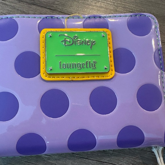 Loungefly Green Wallet with Pink Polka Dots and Bow - Picture 2 of 3